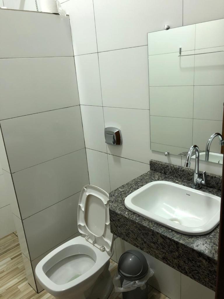 Hotel Hollywood Lucas do Rio Verde Quarto foto